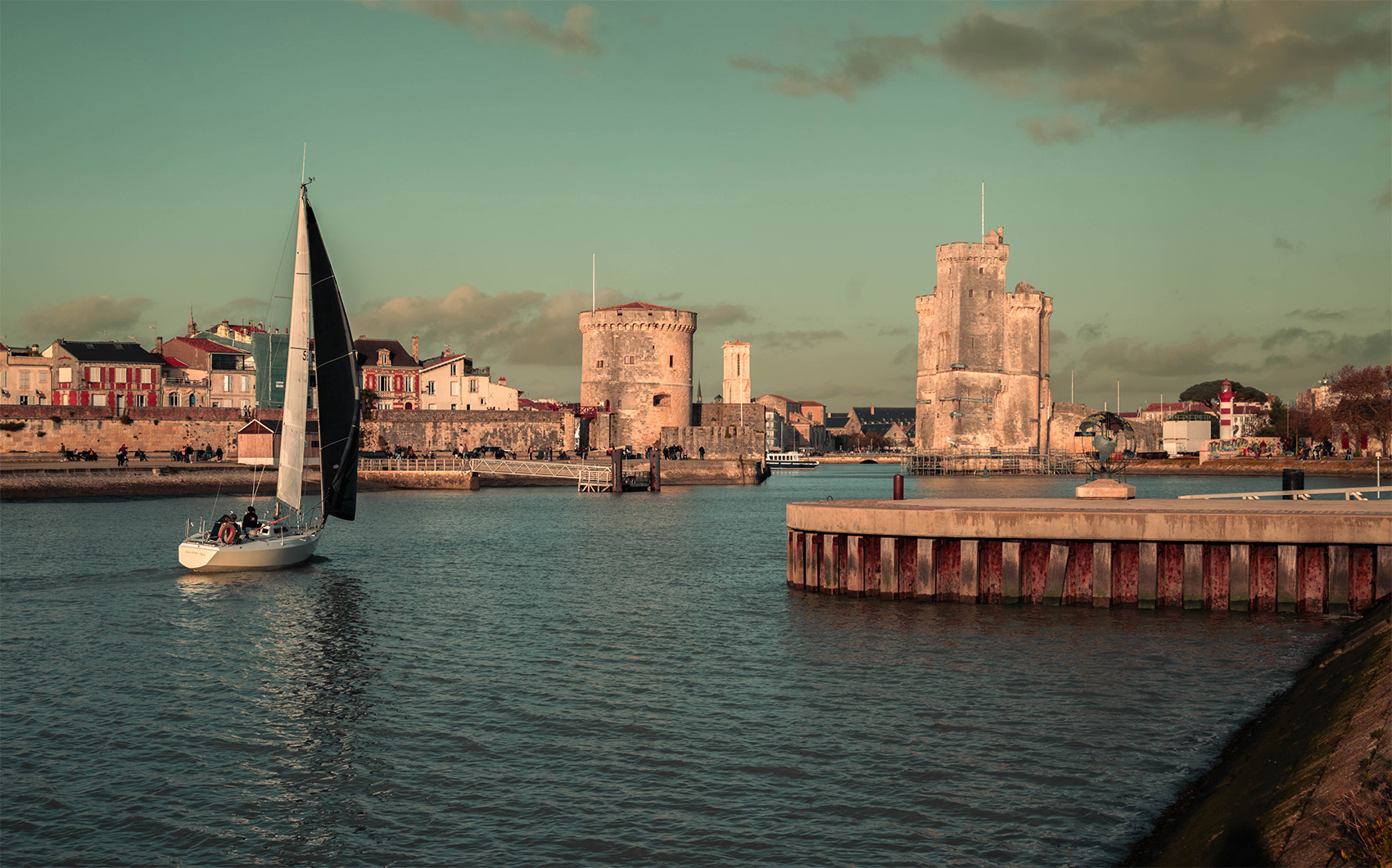 Les Tours du port de La Rochelle