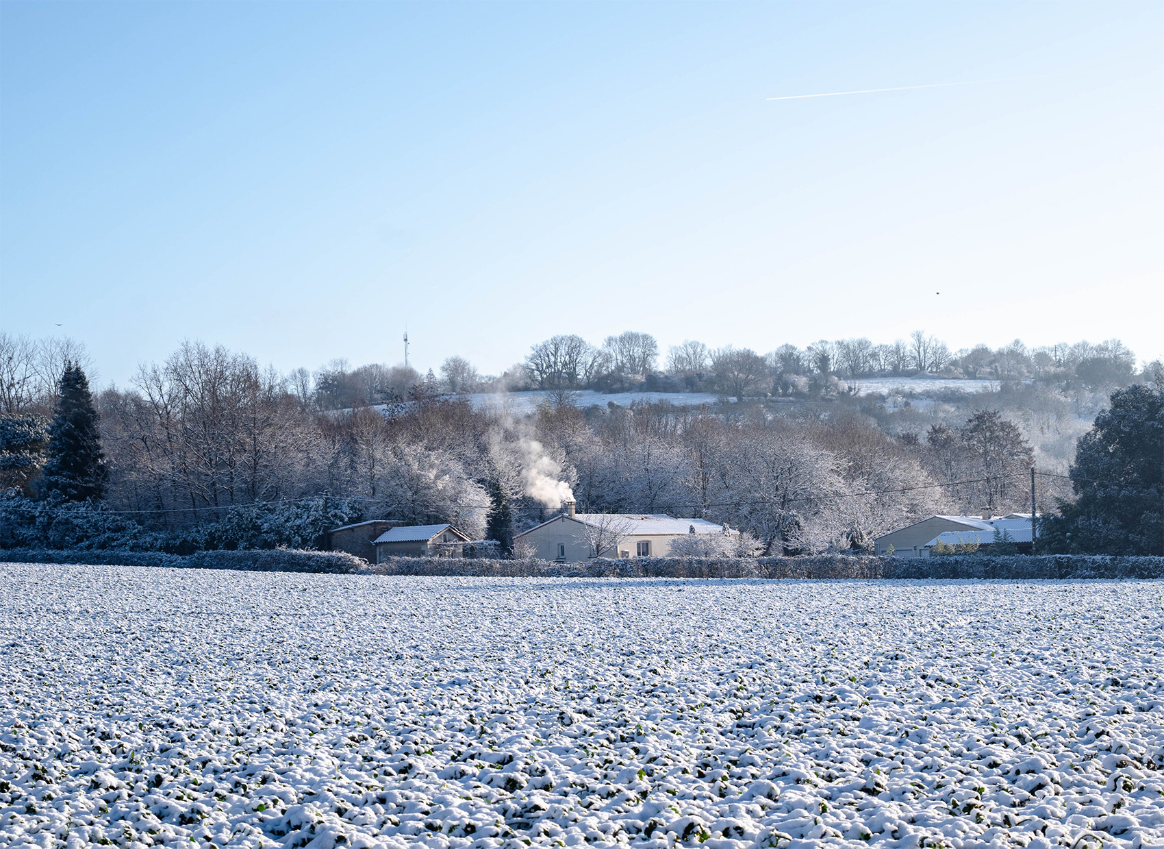 Exireuil sous son manteau neigeux