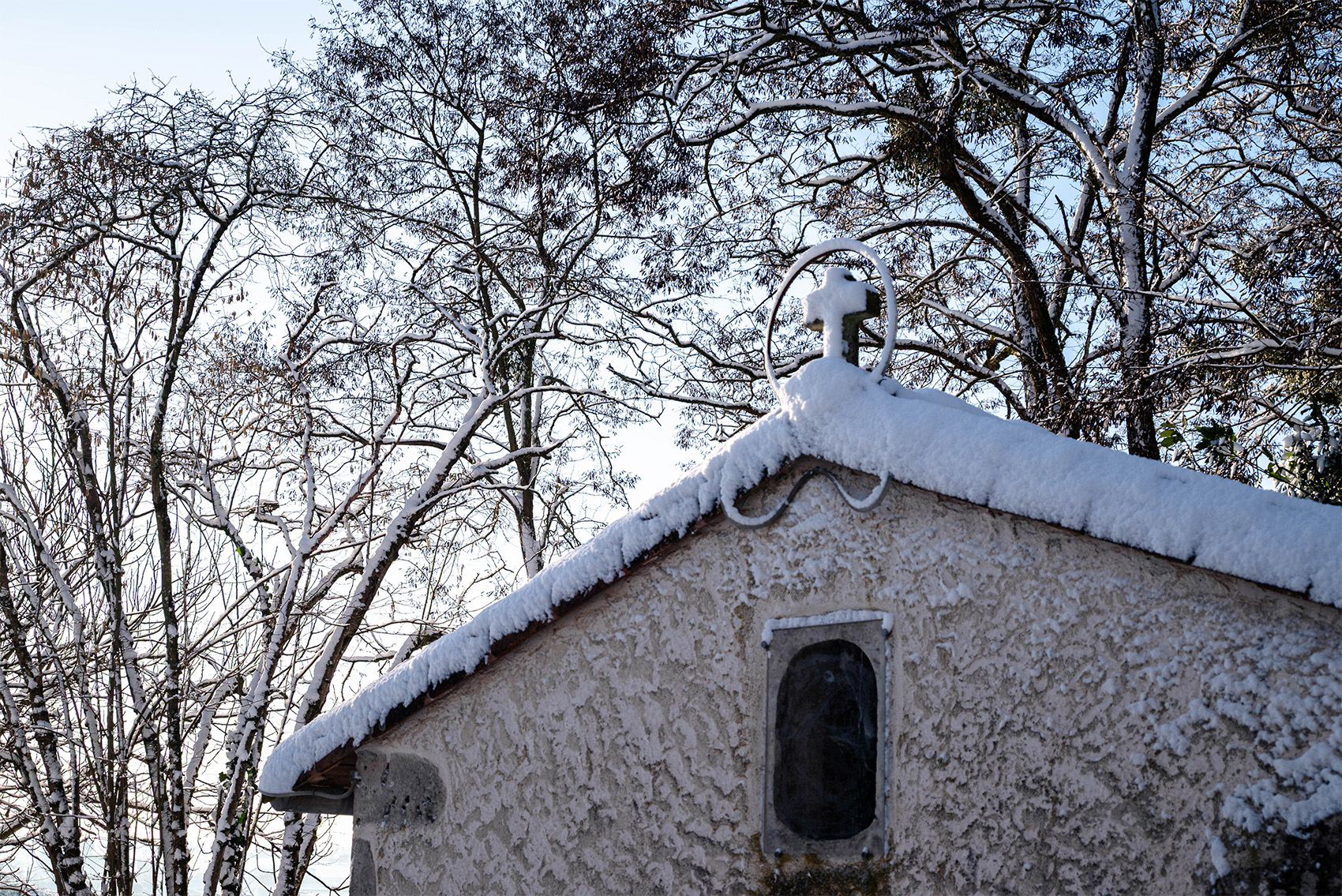 Exireuil sous son manteau neigeux