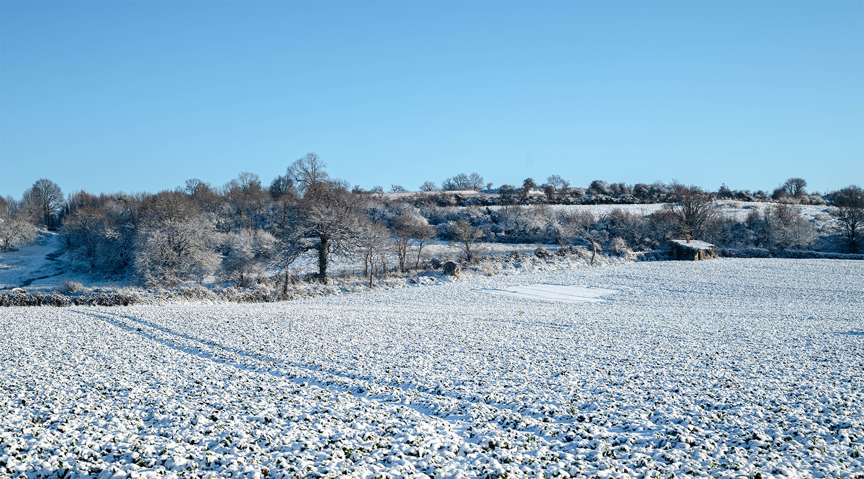 Exireuil sous son manteau neigeux