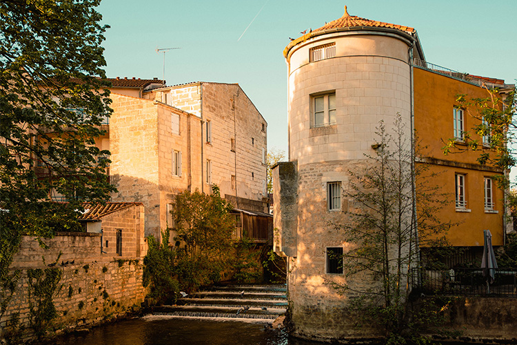 Niort pendant la golden hour