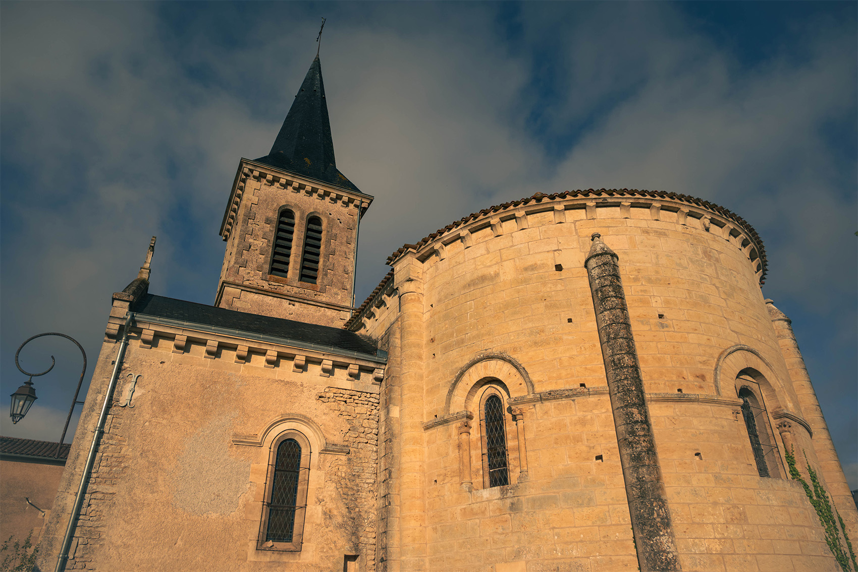 L'église Saint-Martin de Salles